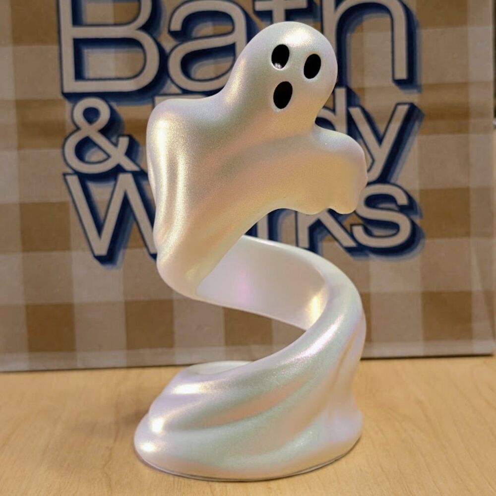 Bath & Body Works Halloween Twisting Ghost Fine Fragrance Mist FFM Holder NWT